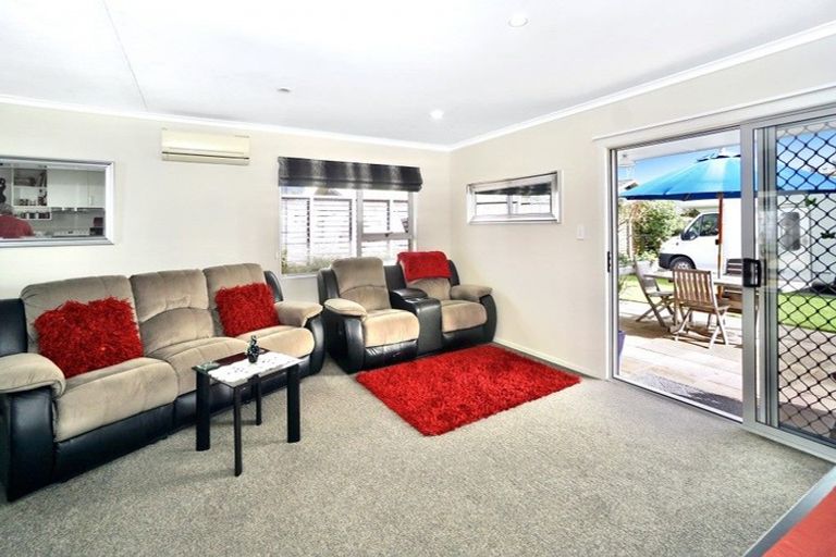 Photo of property in 8b Mcbeth Drive, Te Puke, 3119