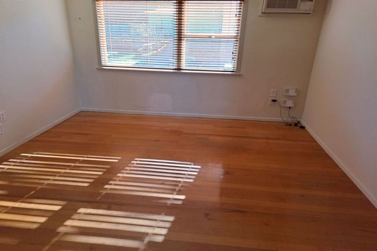 Photo of property in 365 Main Road, Huapai, Kumeu, 0810