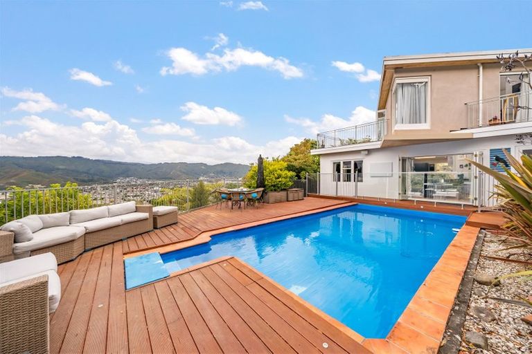 Photo of property in 36 Gurney Road, Kelson, Lower Hutt, 5010