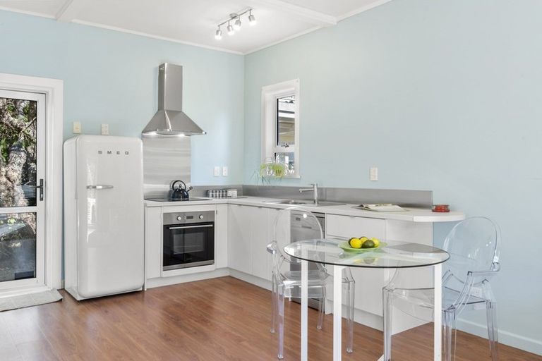 Photo of property in 180a Darlington Road, Miramar, Wellington, 6022