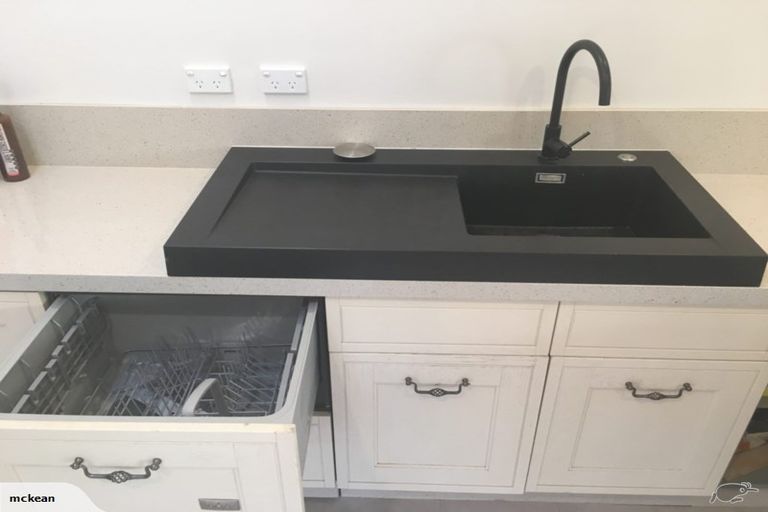 Photo of property in 46 Tairere Crescent, Rosehill, Papakura, 2113