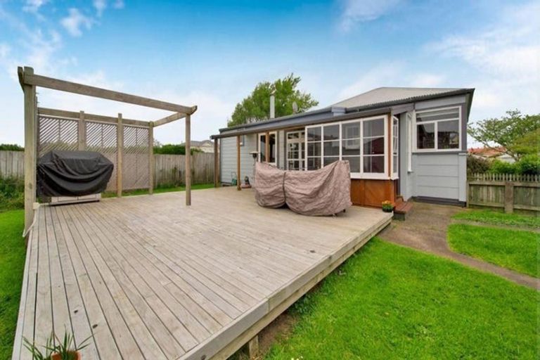 Photo of property in 137 Fairfield Road, Hawera, 4610