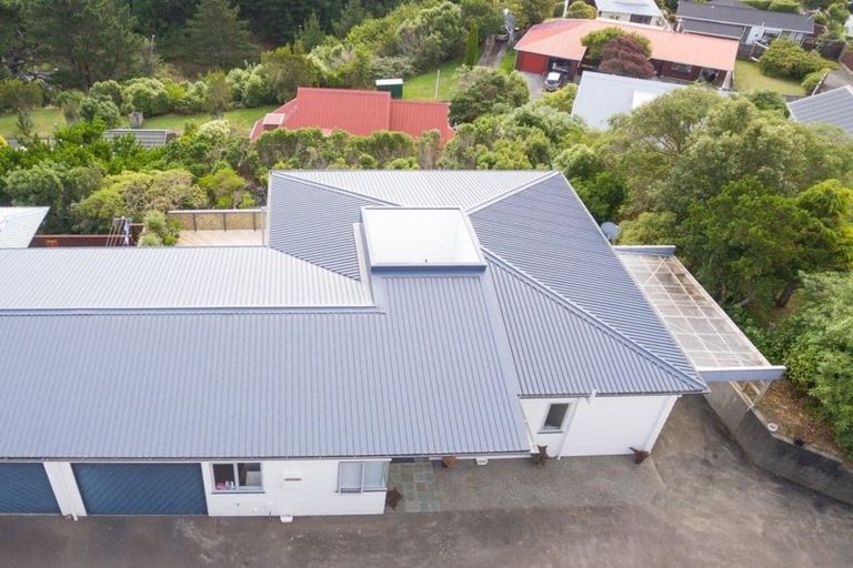 Photo of property in 4 Ronald Woolf Place, Churton Park, Wellington, 6037