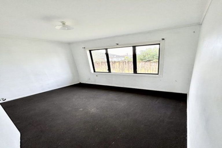 Photo of property in 21 Bolton Place, Otara, Auckland, 2023