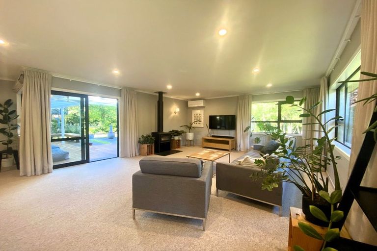 Photo of property in 52 James Cook Street, Havelock North, 4130
