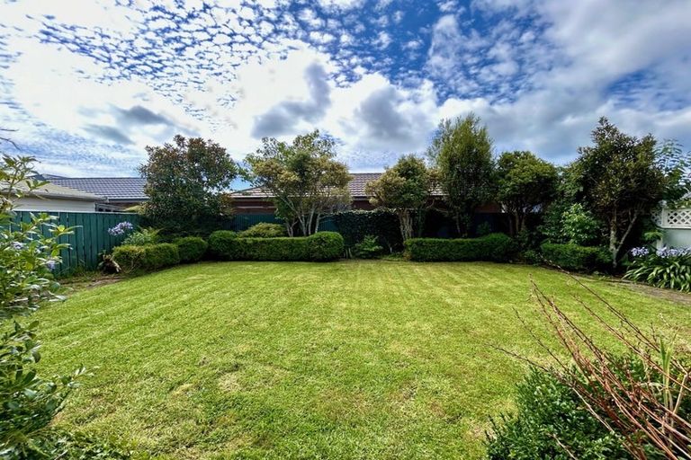 Photo of property in 37 Brougham Street, Westport, 7825