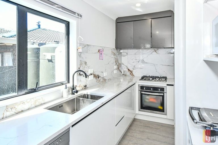 Photo of property in 5/24 Watson Place, Papatoetoe, Auckland, 2025