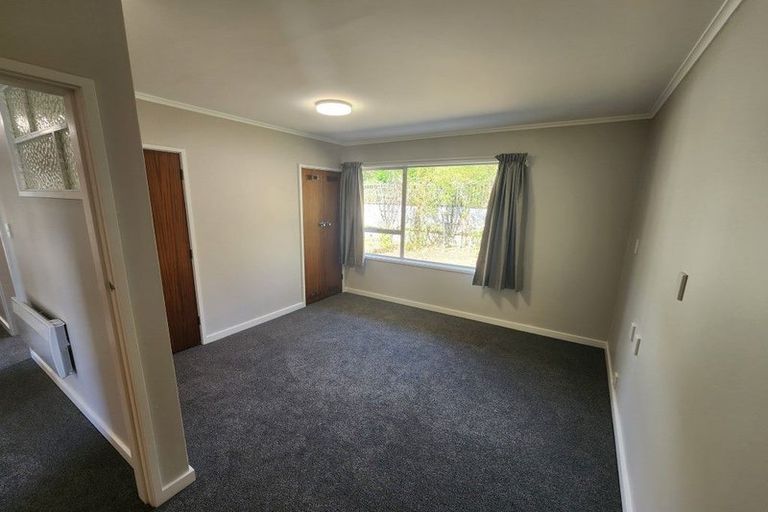 Photo of property in 7 Ruru Street, Waikanae, 5036