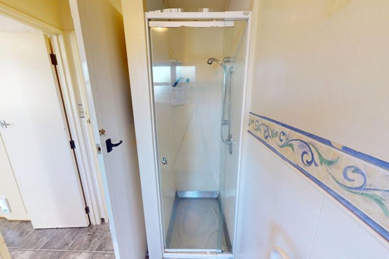 Photo of property in 5 Caversham Road, Westmere, Whanganui, 4501