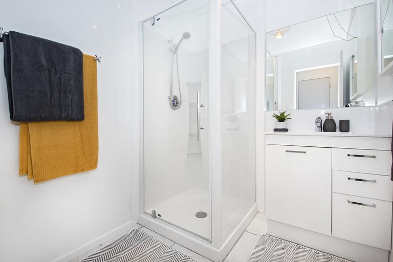 Photo of property in 4/9 Zealandia Street, Kensington, Whangarei, 0112