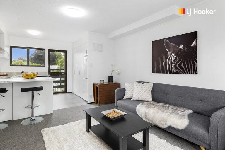 Photo of property in 93m Queen Street, North Dunedin, Dunedin, 9016