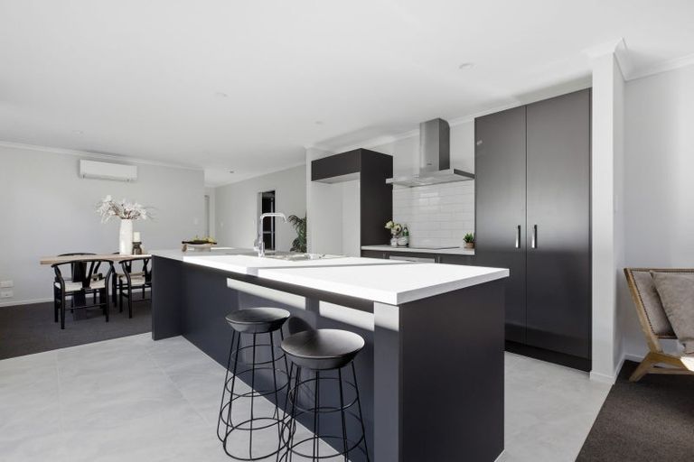 Photo of property in 6 Rockefeller Street, Papamoa, 3118