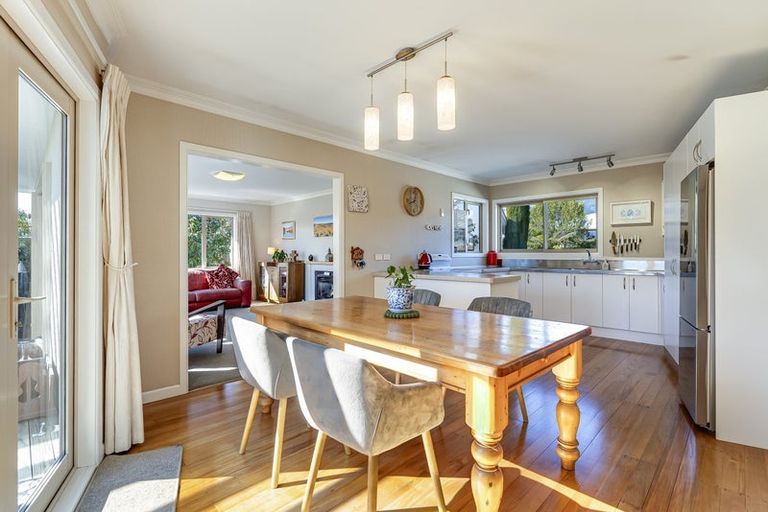 Photo of property in 18 Reeves Street, Stoke, Nelson, 7011