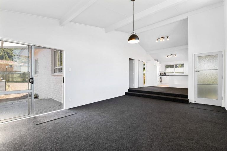 Photo of property in 3 Paterson Grove, Pukehangi, Rotorua, 3015