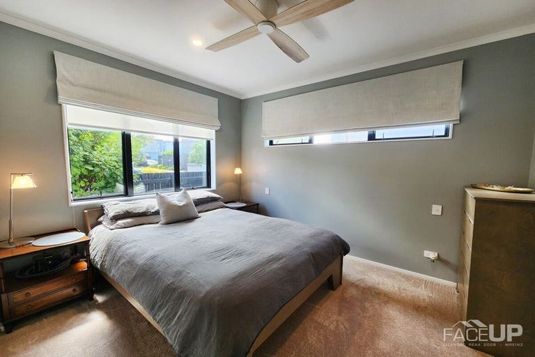 Photo of property in 17 Oioi Road, Hobsonville, Auckland, 0616