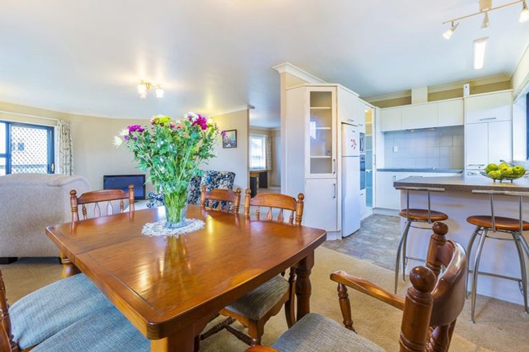 Photo of property in 9 Albert Street, Pukekohe, 2120