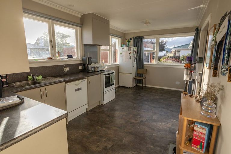 Photo of property in 2 Carlyle Road, Mosgiel, 9024