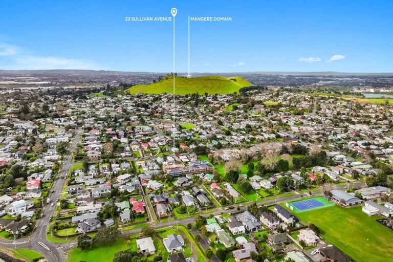 Photo of property in 23 Sullivan Avenue, Mangere Bridge, Auckland, 2022