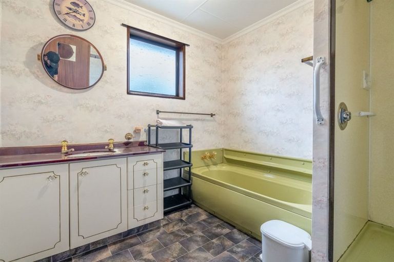 Photo of property in 150 Cunningham Crescent, Grasmere, Invercargill, 9810