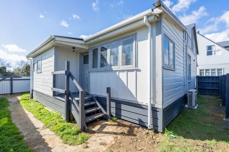 Photo of property in 21 Beatty Street, Levin, 5510