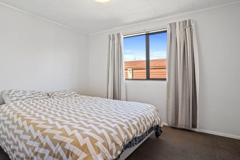 Photo of property in 1a Bahama Place, Hornby, Christchurch, 8042