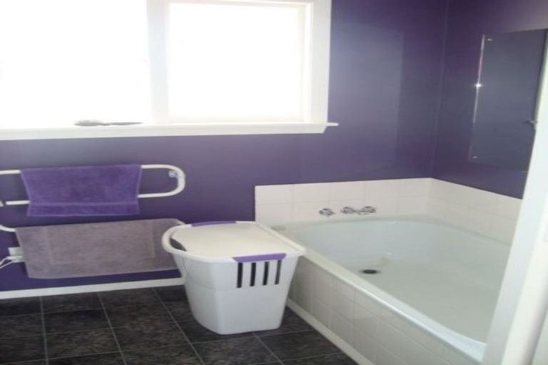 Photo of property in 24a Canberra Place, Redwood, Christchurch, 8051