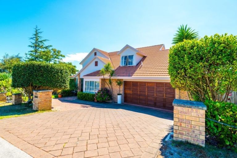 Photo of property in 210 Whitford Road, Shamrock Park, Auckland, 2016