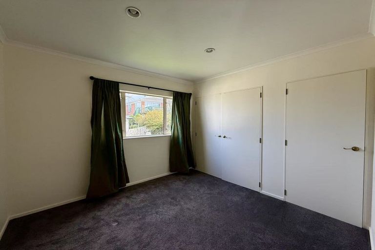 Photo of property in 10 Glendhu Road, Bayview, Auckland, 0629