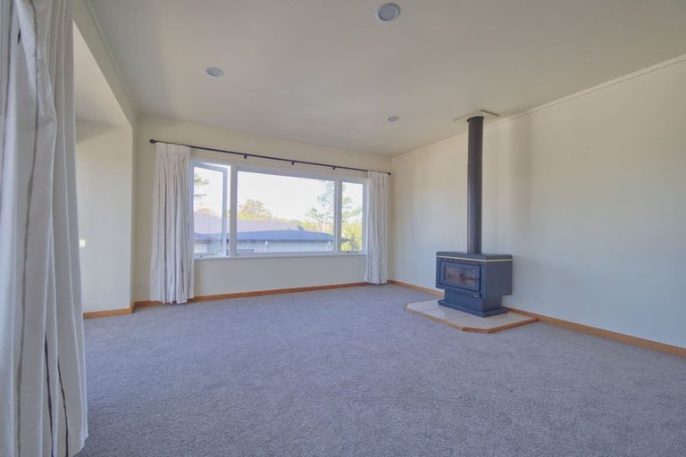 Photo of property in 20a Coronation Street, Belmont, Auckland, 0622