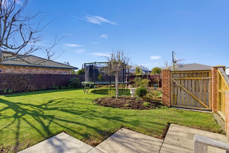 Photo of property in 33 Panckhurst Drive, Woodend, 7610
