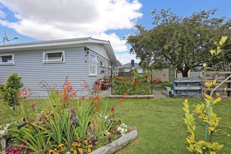 Photo of property in 401 Huia Place, Camberley, Hastings, 4120