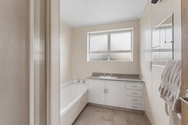 Photo of property in 6a Moana Crescent, Redwoodtown, Blenheim, 7201