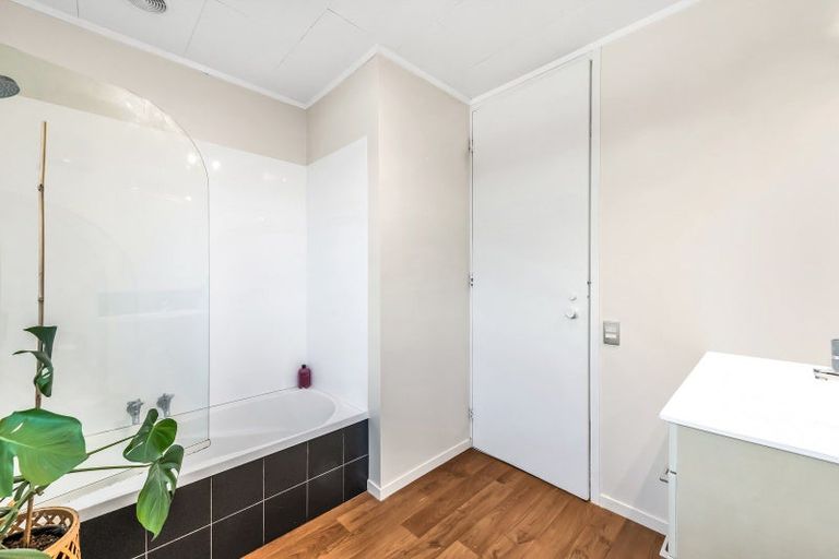 Photo of property in 45 Market Street, Leeston, 7632