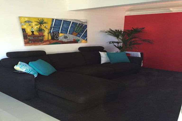 Photo of property in 143a Oceanview Road, Mount Maunganui, 3116