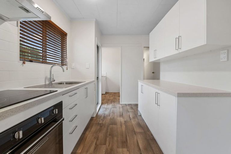 Photo of property in 40 Kahu Street, Utuhina, Rotorua, 3015