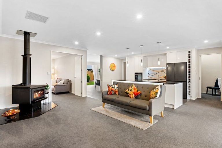 Photo of property in 9 Goldrush Lane, Rolleston, 7614