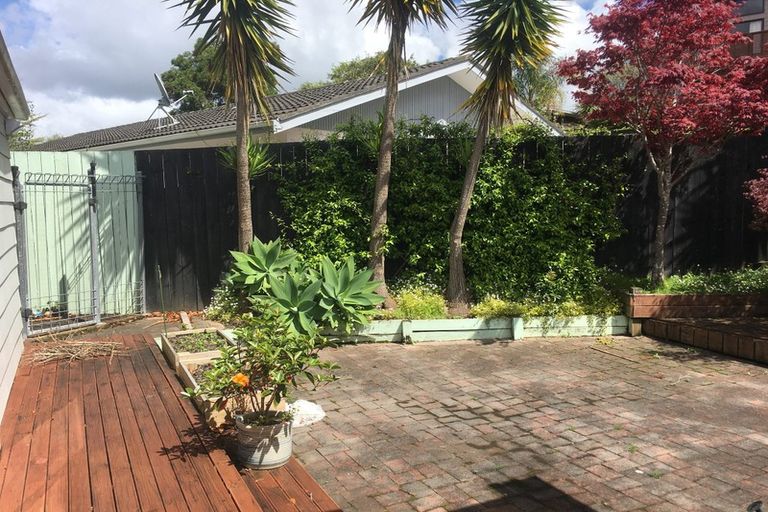 Photo of property in 3 Battenburg Place, Torbay, Auckland, 0630