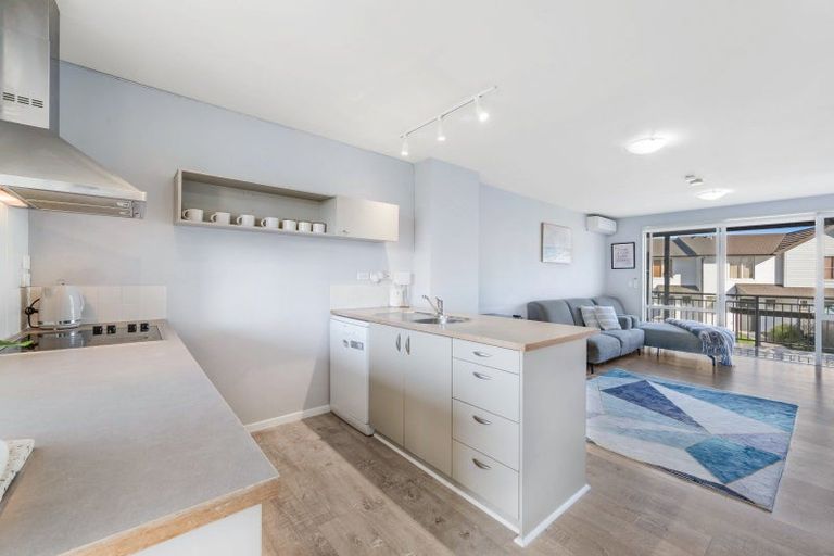 Photo of property in 58 Haven Drive, East Tamaki, Auckland, 2013