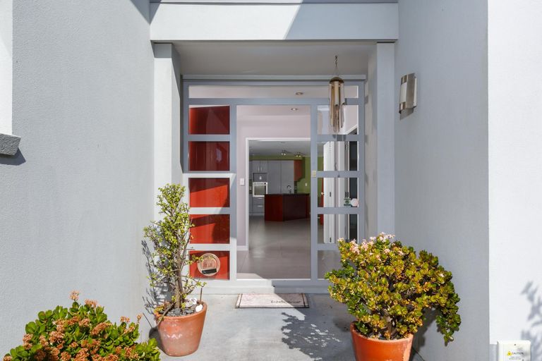 Photo of property in 16 Coral Drive, Papamoa Beach, Papamoa, 3118