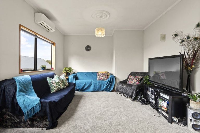 Photo of property in 5 Ventnor Street, Mornington, Dunedin, 9011