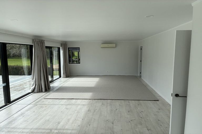 Photo of property in 174b Blackbridge Road, Karaka, Papakura, 2580