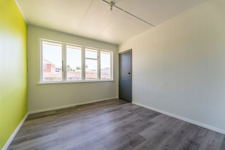 Photo of property in 73 Craigie Avenue, Kensington, Timaru, 7910