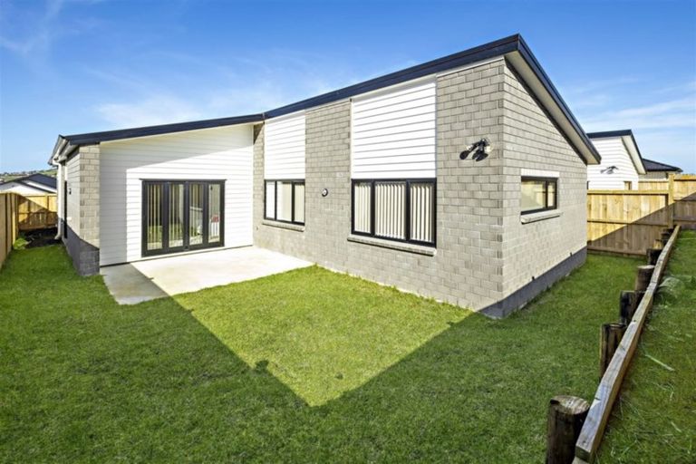 Photo of property in 6 Huamanu Street, Pukekohe, 2120