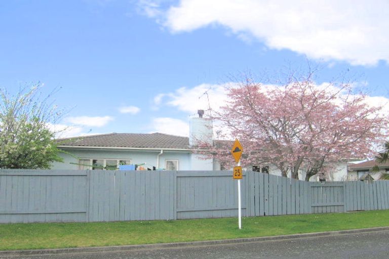 Photo of property in 2 Hillstone Avenue, Gate Pa, Tauranga, 3112