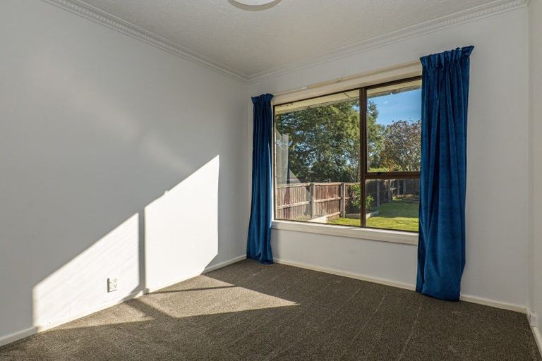 Photo of property in 10 Masham Road, Broomfield, Christchurch, 8042