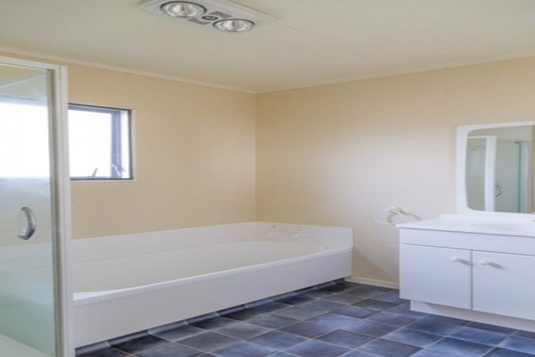 Photo of property in 9 Herea Avenue, Motuoapa, Turangi, 3382