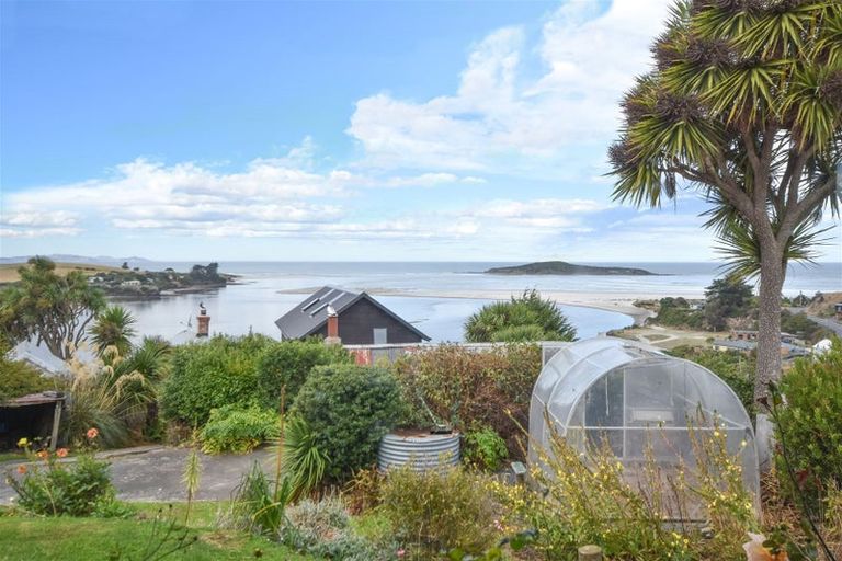 Photo of property in 42 Sheffield Street, Taieri Mouth, Brighton, 9091