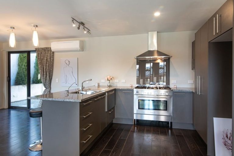 Photo of property in 2 Quill Street, Lake Hayes, Queenstown, 9304