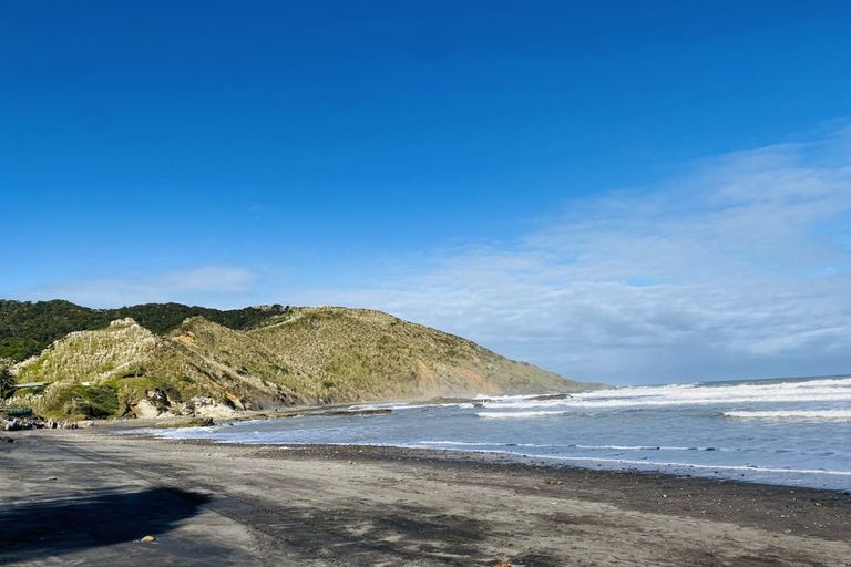 Photo of property in 184 Maunsell Road, Port Waikato, Tuakau, 2695