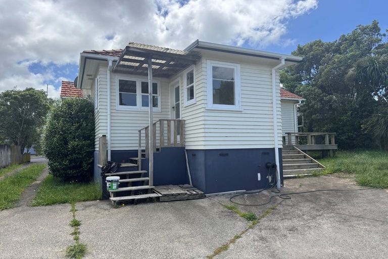 Photo of property in 57 Carey Street, Maeroa, Hamilton, 3200